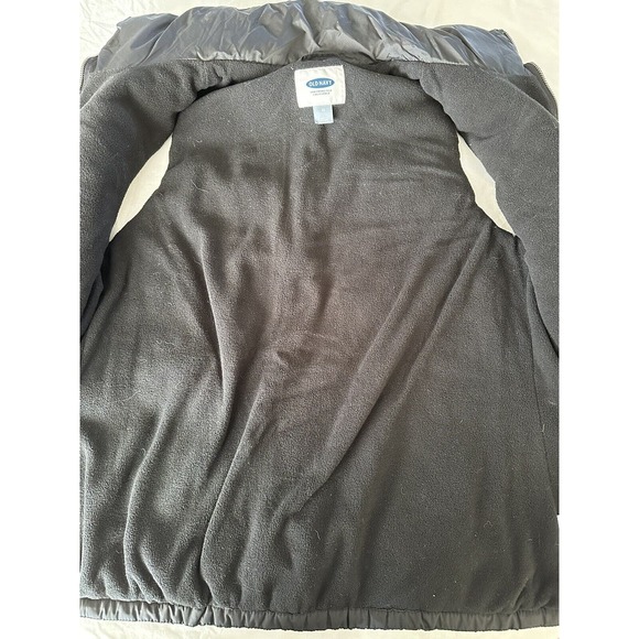 Old Navy Puffer Vest Jacket, Black Size Medium Zip Up Quilted Fleece inside - Picture 4 of 13
